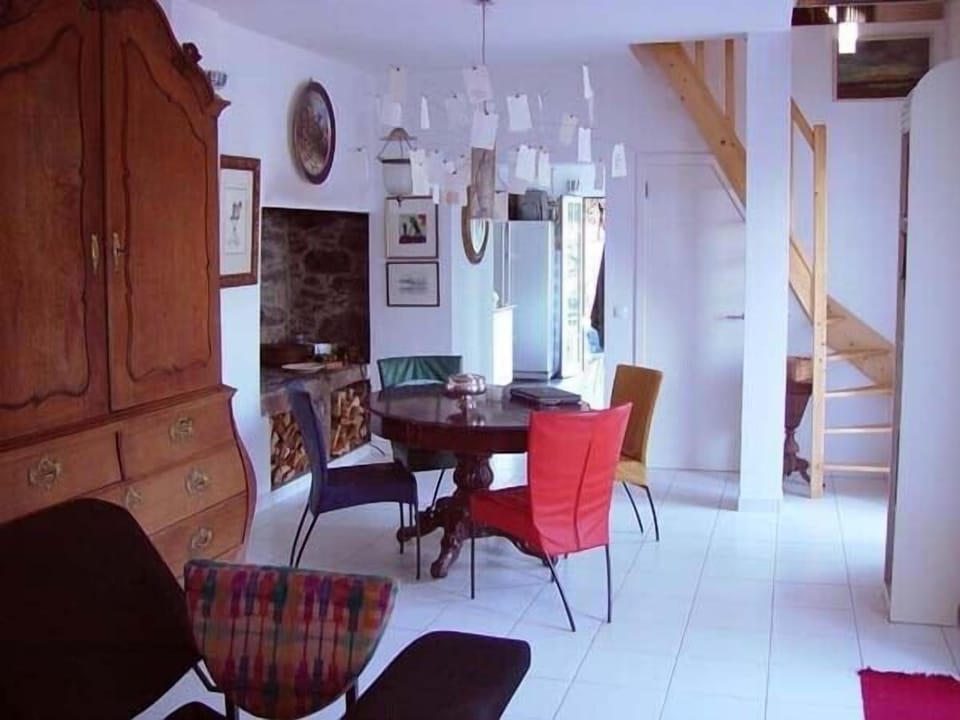 Contemporaty design combined with antiques