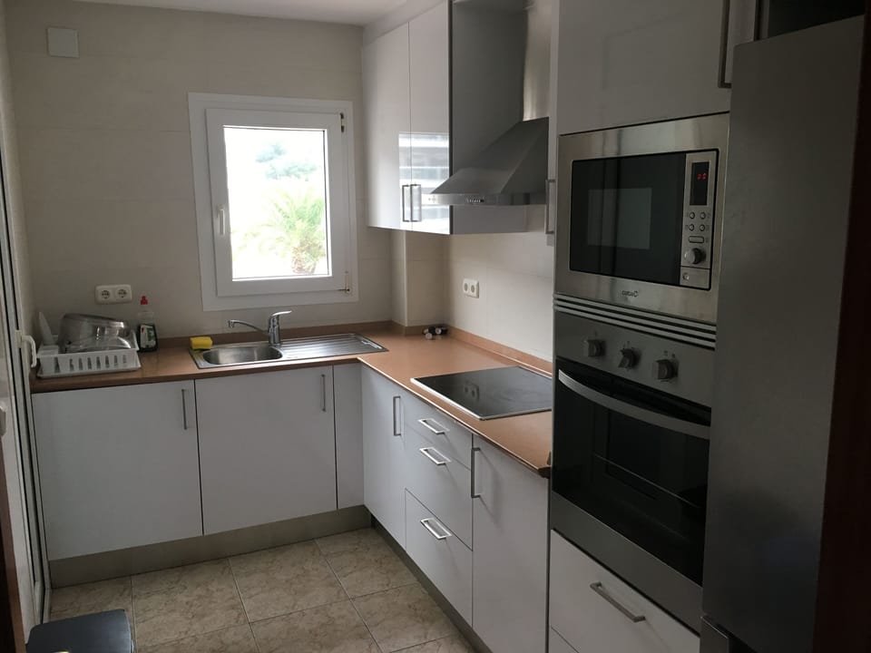 Kitchen (new since 2019)