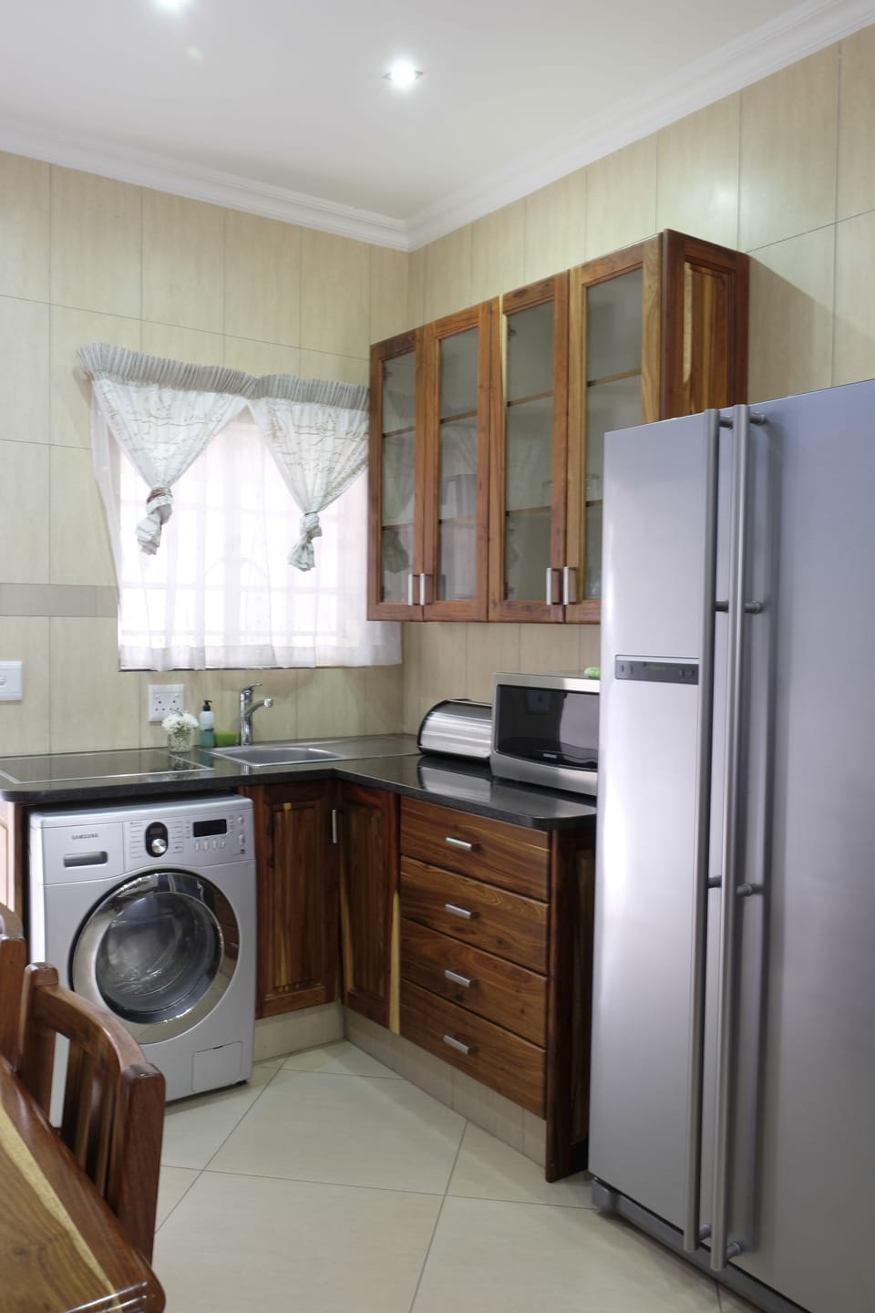 Family Suite, 2 Bedrooms | Private kitchen | Fridge, microwave, electric kettle, cookware/dishes/utensils