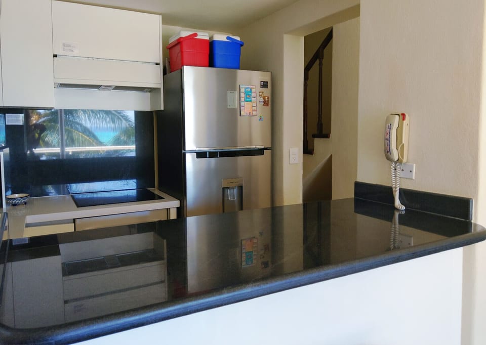 Ocean view while you cook