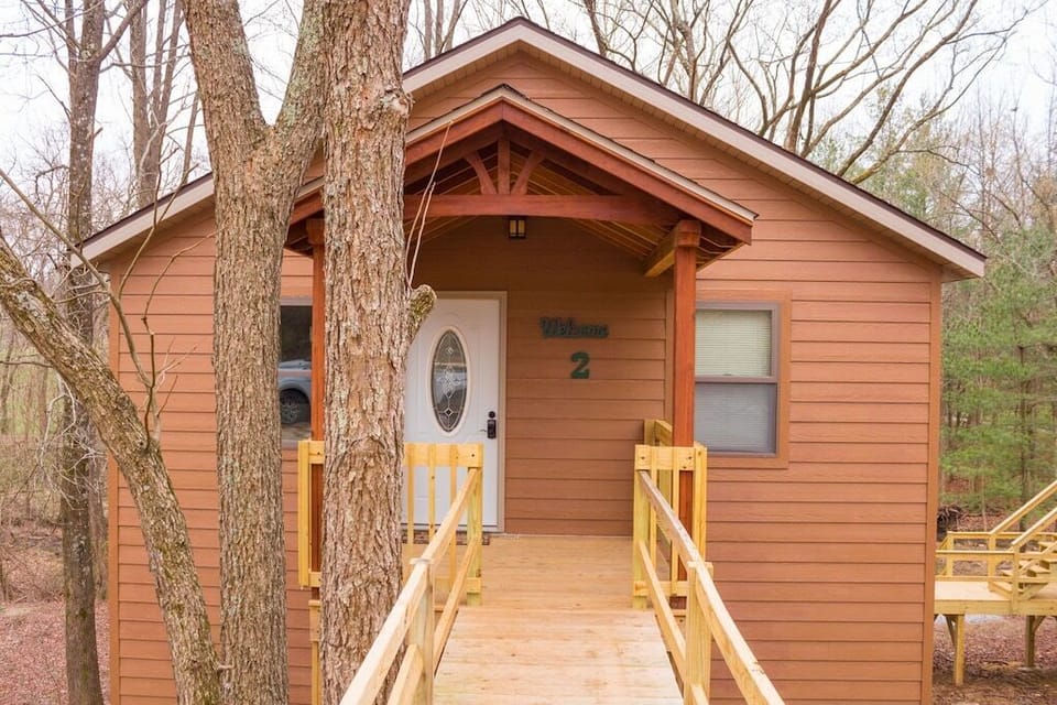Cabin 2 main entry