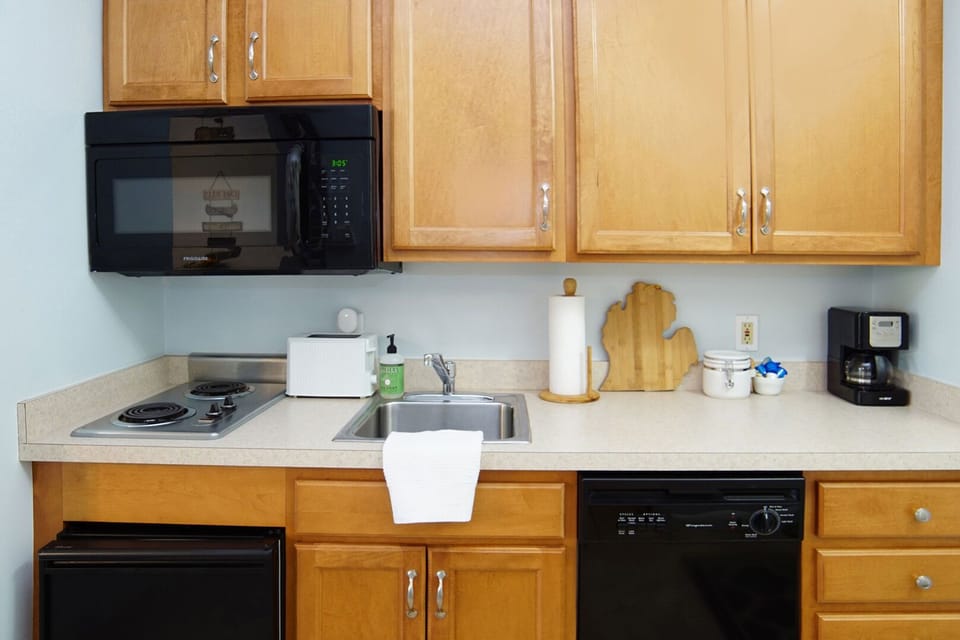 Full kitchenette! (minus oven) with refrigerator and dishwasher