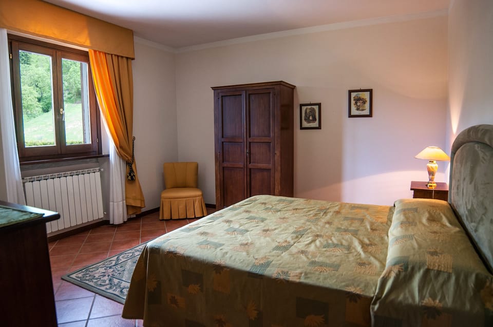 double bedroom in classic style Italian