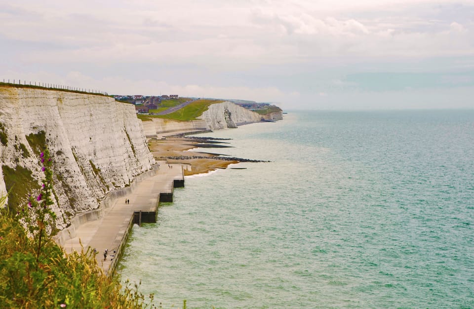 coastal  walks views  - 5 mins from Seahaven 