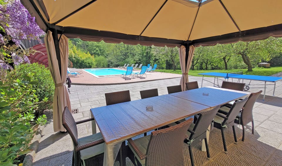 An Old Bishop's House, Now a Charming Holiday Villa for 10/14 Guests in a Mosquito Free Area between Florence and Lucca Villa in Tuscany