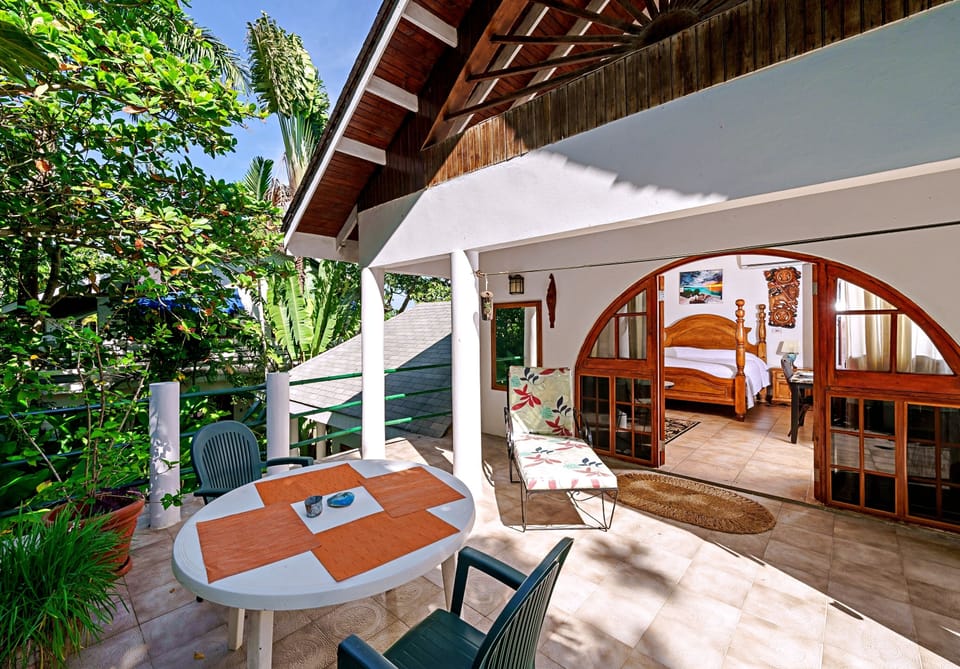 Jungle House Tree Top - Patio