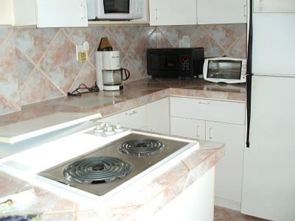 Kitchen and appliances