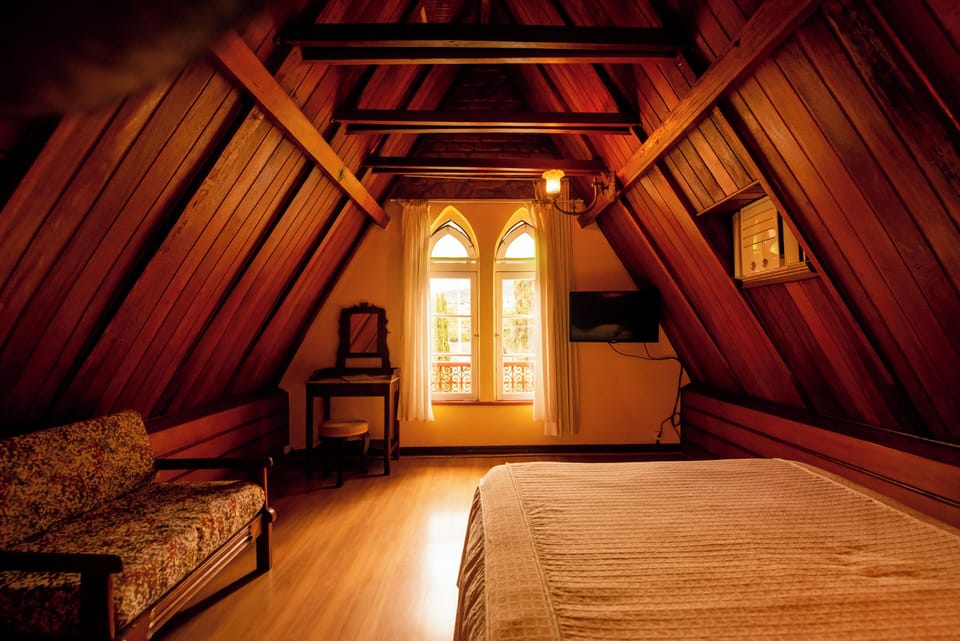 Double Room | Minibar, desk, laptop workspace, blackout drapes