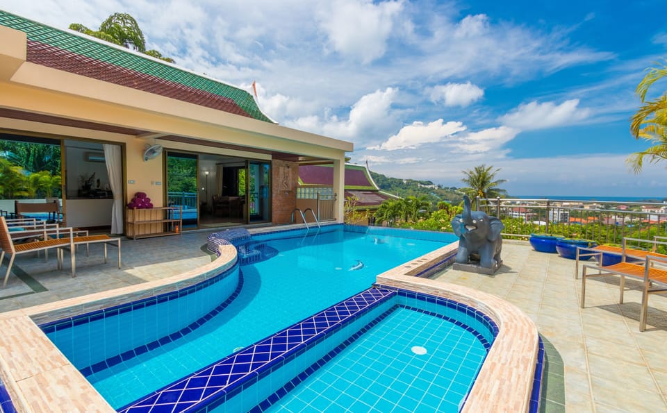Jasmine pool and kid's paddling pool, glorious views of the Ocean and sunsets