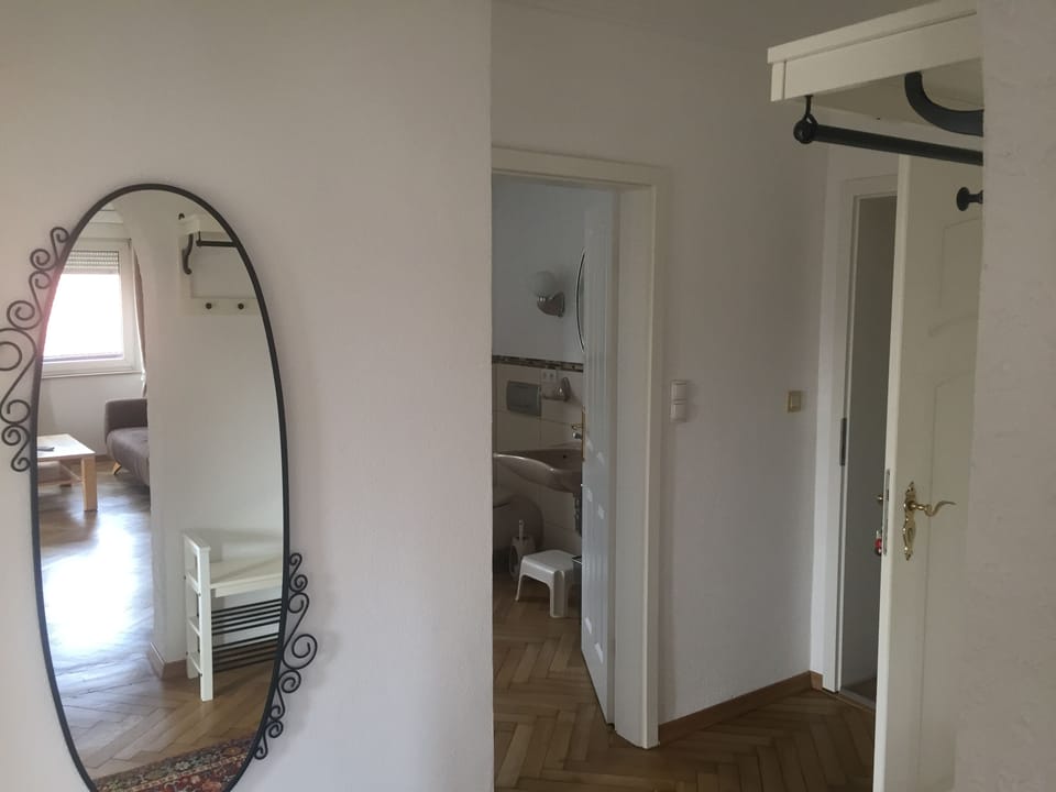 Landgasthof Zum Schwarzen Adler Bed and Breakfast in Bavaria