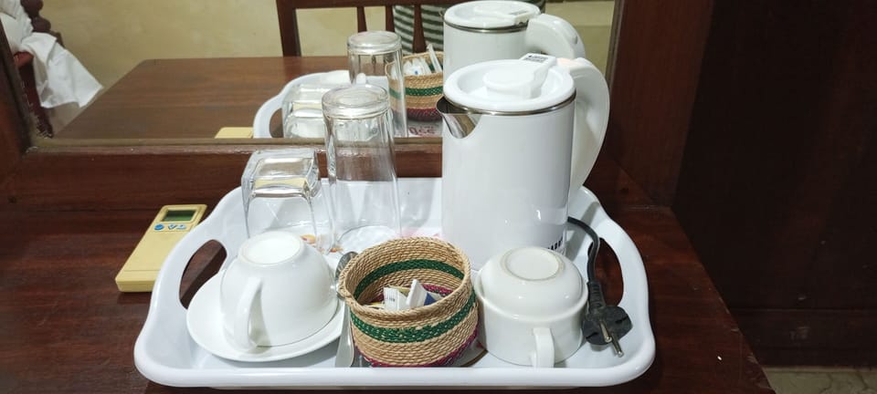 Basic Room | Coffee and/or coffee maker