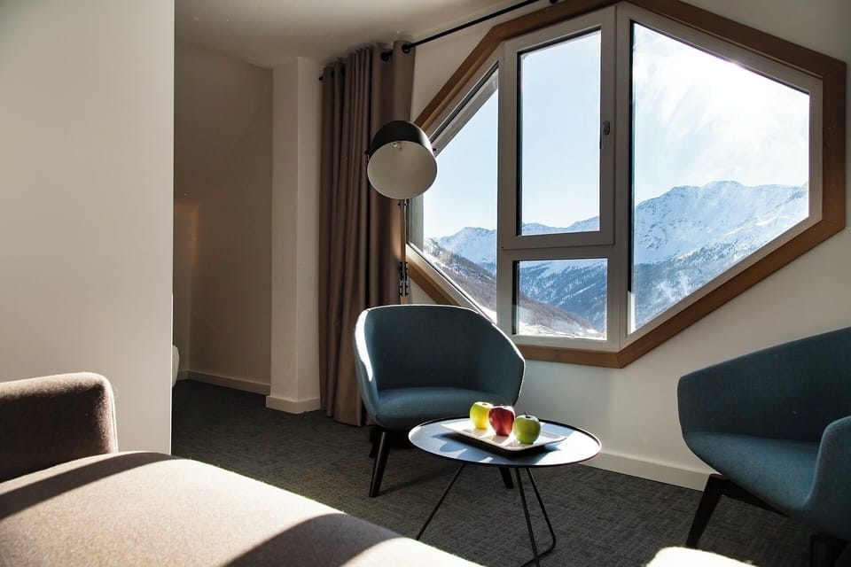 Superior Triple Room | In-room safe, desk, cribs (surcharge), WiFi (free)