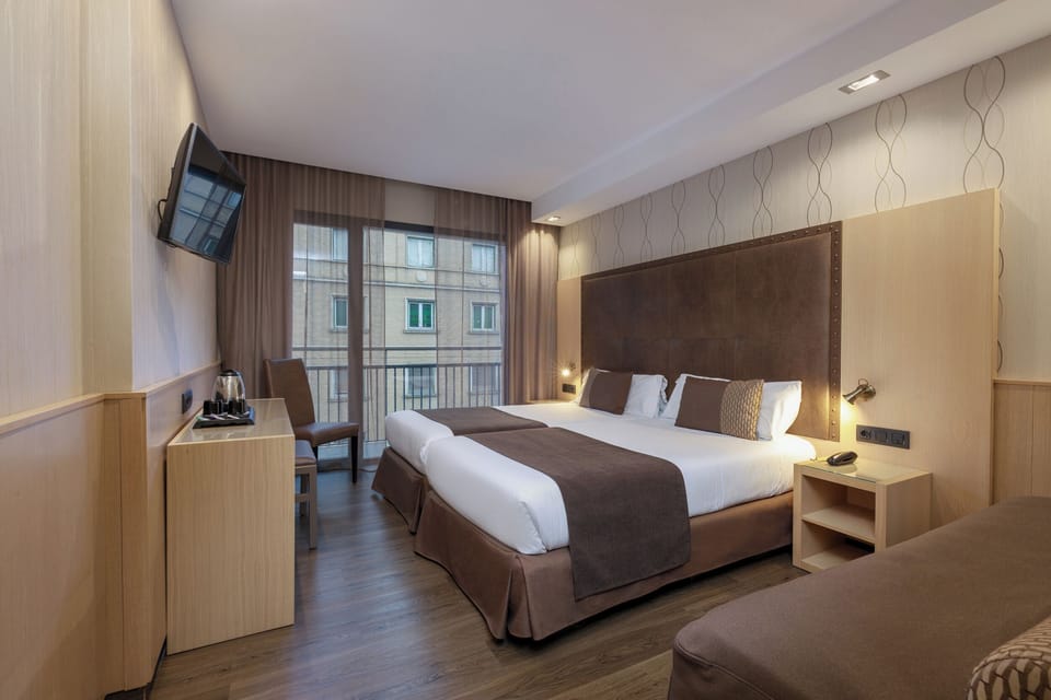 In-room safe, desk, laptop workspace, blackout drapes