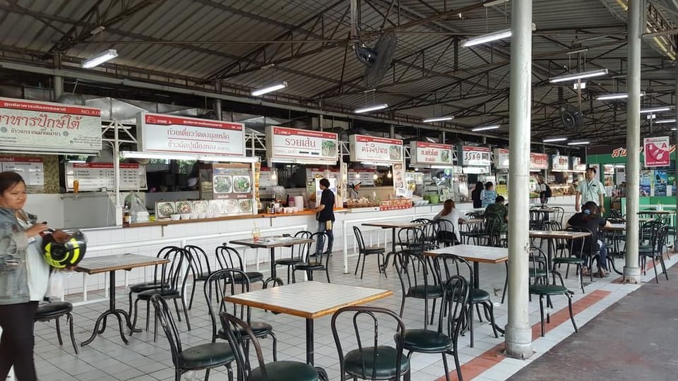 Food court