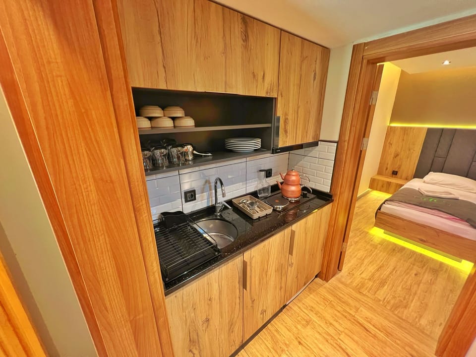 Exclusive Suite | In-room dining