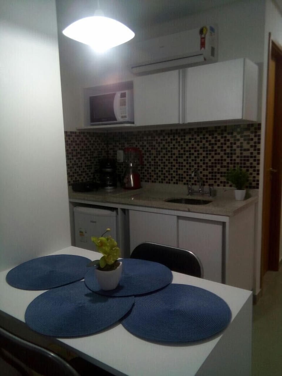 Quadruple Room (A20) | In-room dining