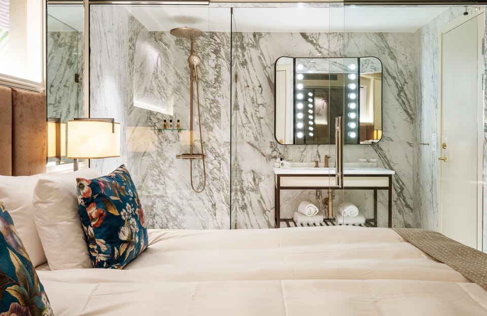 Vault Room (without window) | Egyptian cotton sheets, premium bedding, down comforters, pillowtop beds