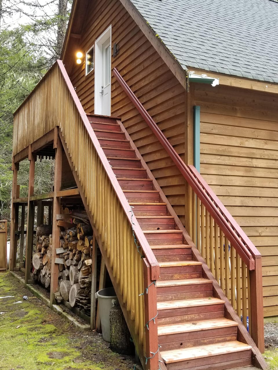 Access to the apartment does require that you can navigate the stairs.