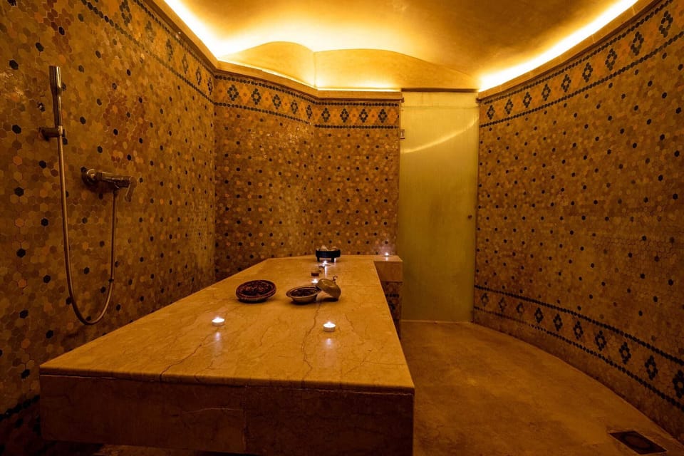 Steam room, body treatments, aromatherapy, body wraps, body scrubs