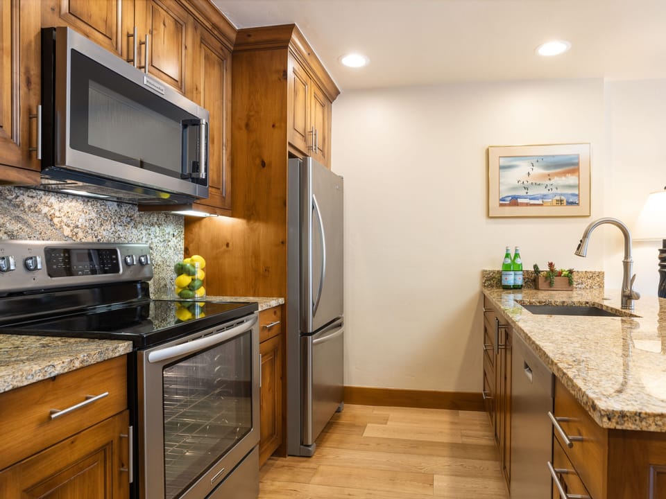 Vail-Landmark-Unit-107-Kitchen