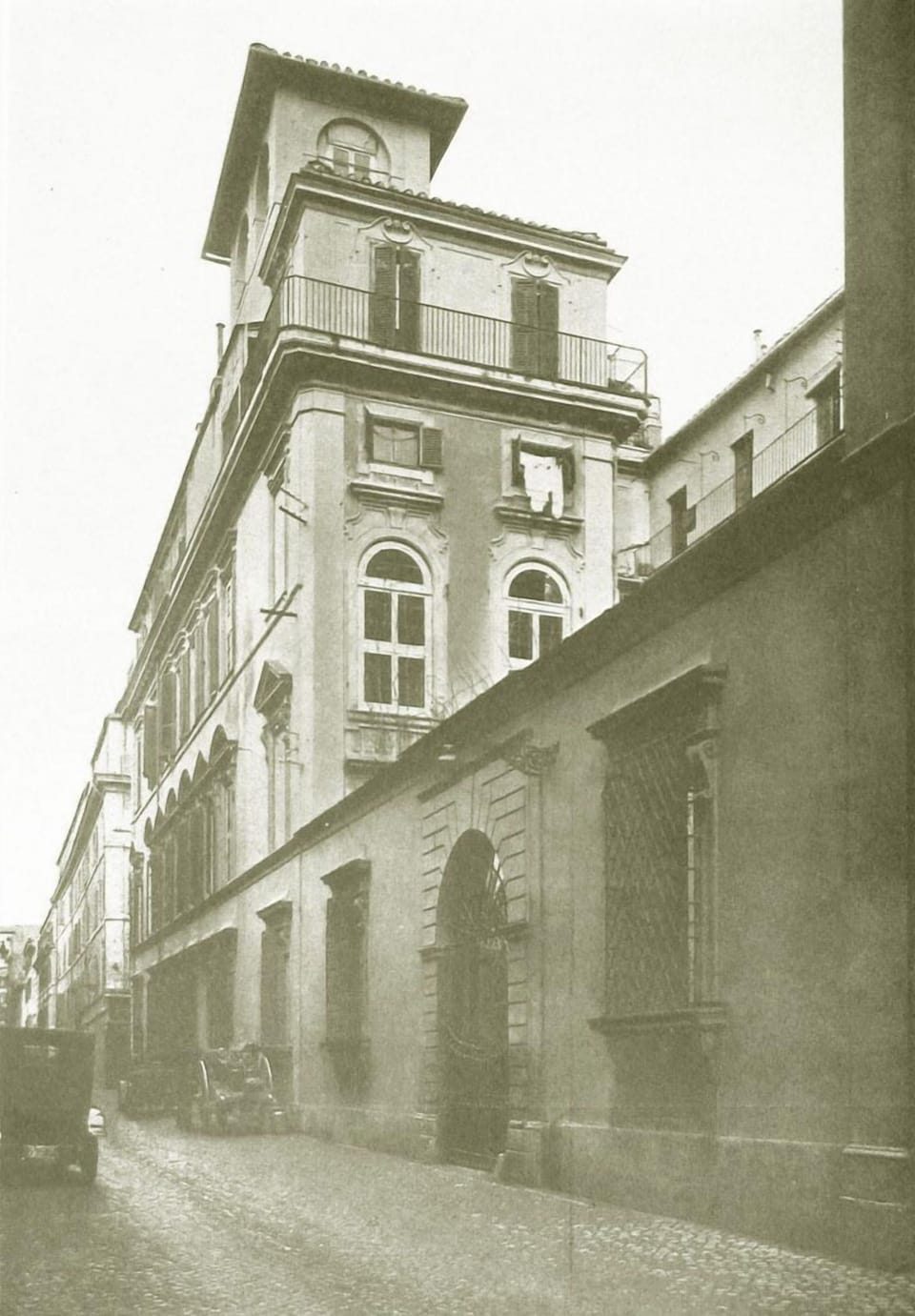 Via Mario de Fiori in the 30'