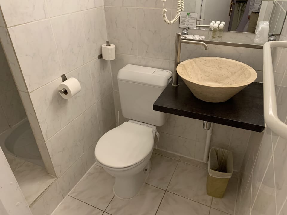Free toiletries, hair dryer, towels
