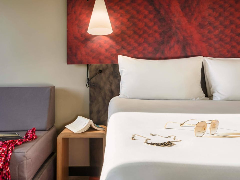 Standard Double Room, 1 Double Bed | Premium bedding, desk, blackout drapes, soundproofing