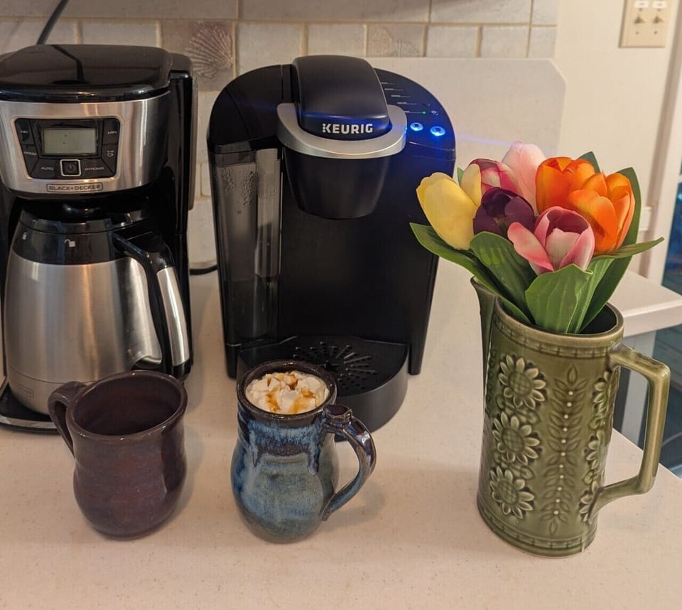 Keurig & Drip coffee pot