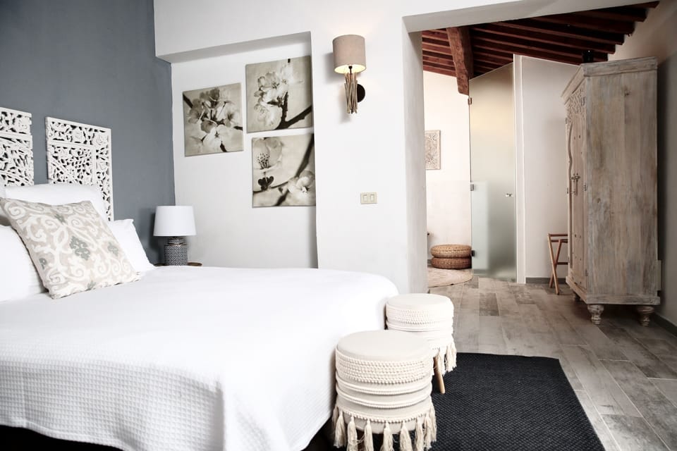 Deluxe Double Room, Garden Area | Minibar, in-room safe, blackout drapes, free WiFi
