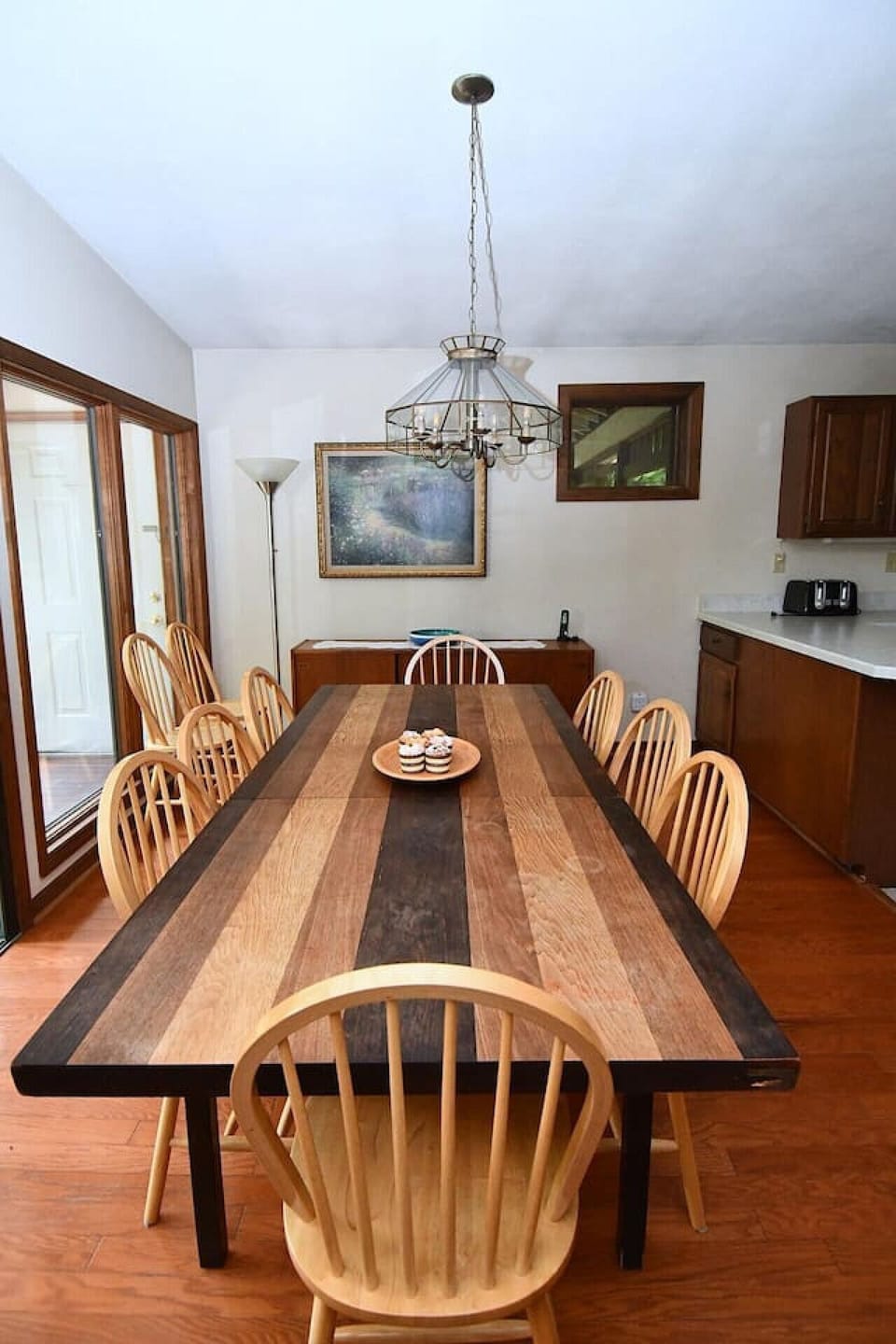Spacious dining area great for gathering with friends for a meal or games