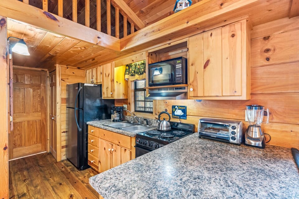 Full Kitchen