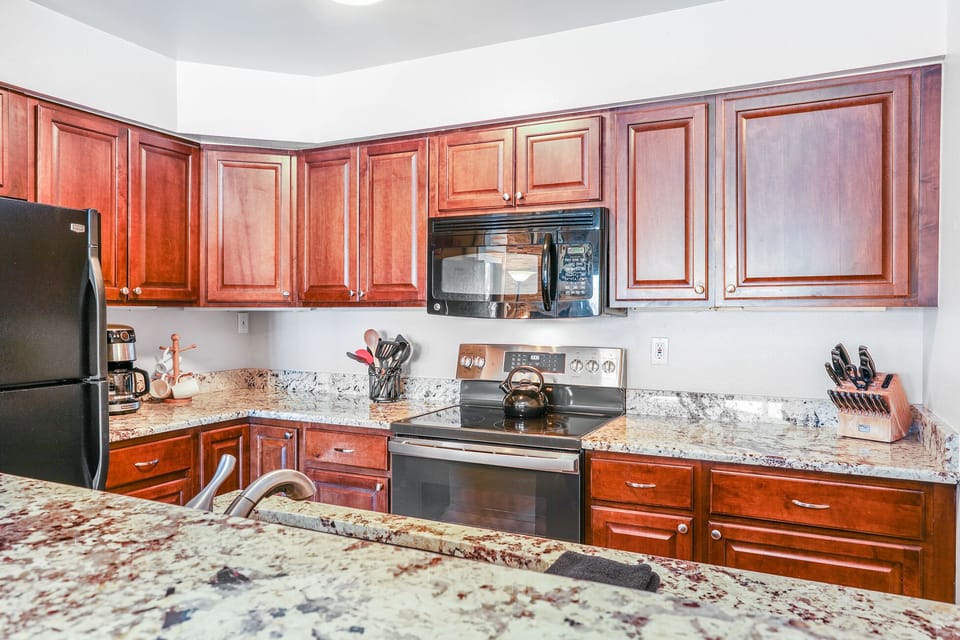 Kitchen equipped with all your cooking needs