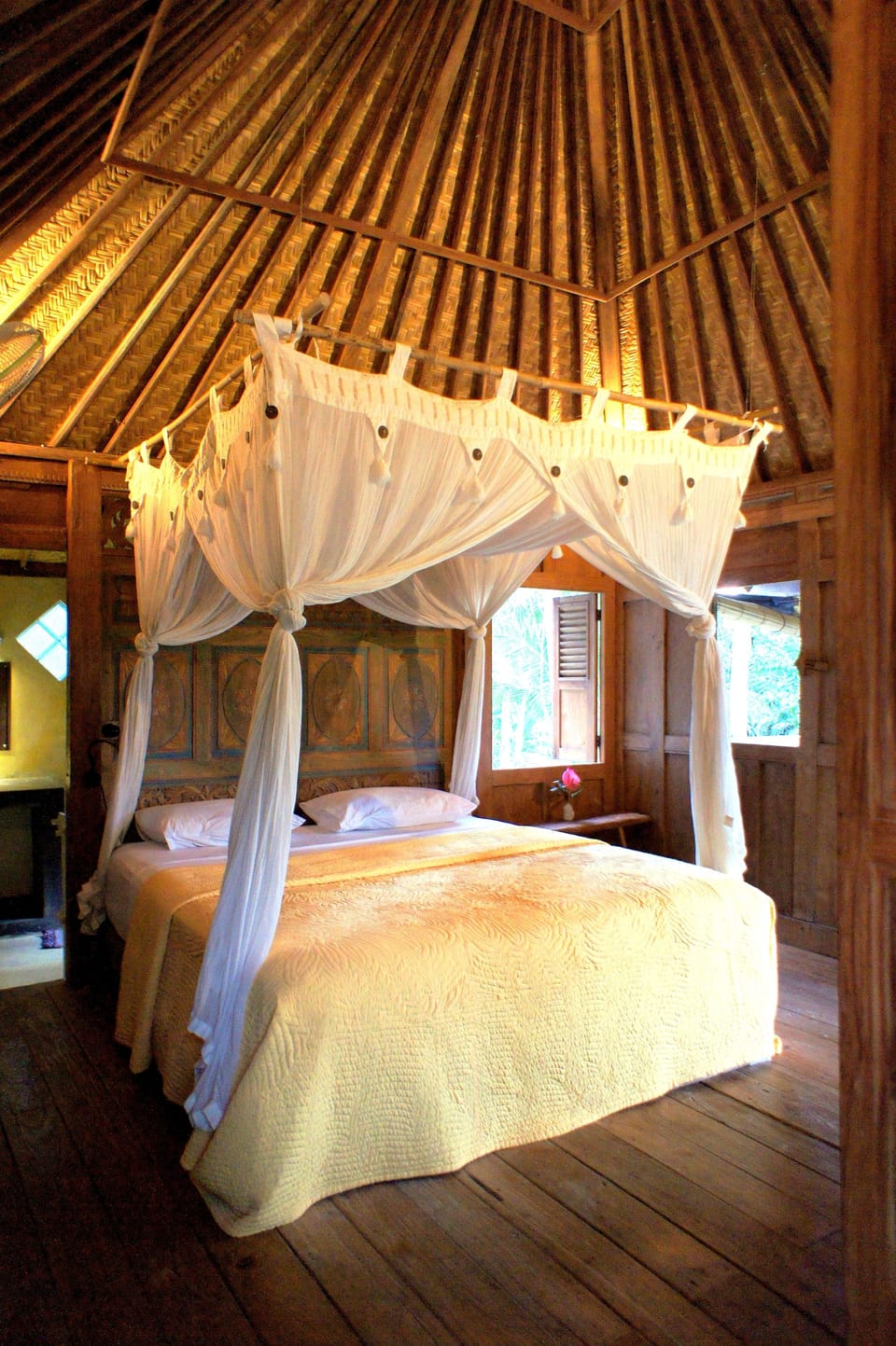 Bungalow ( Double or Twin Bungalow) | Premium bedding, in-room safe, individually decorated, desk