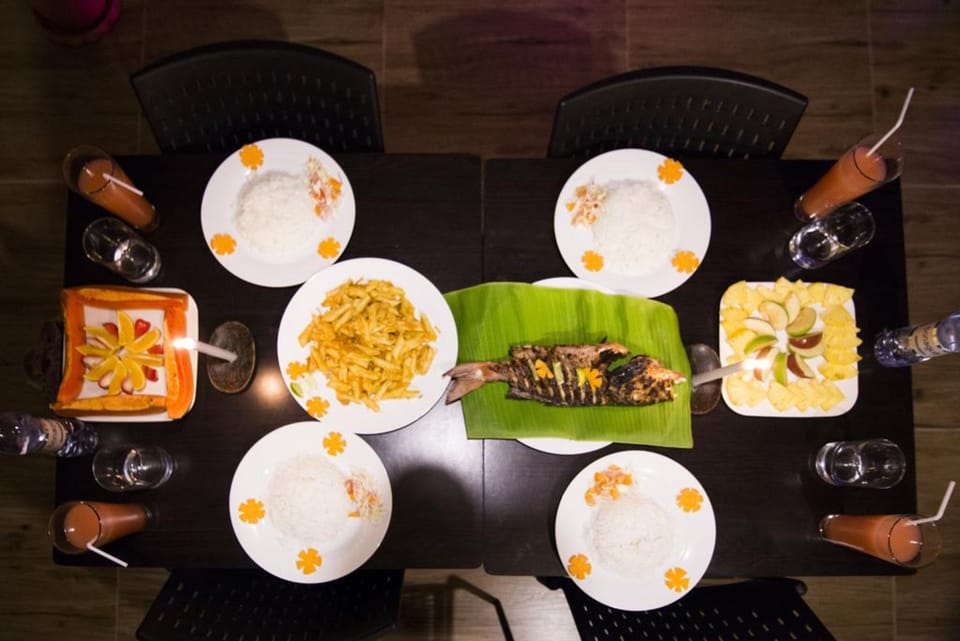 Daily continental breakfast (USD 7 per person)