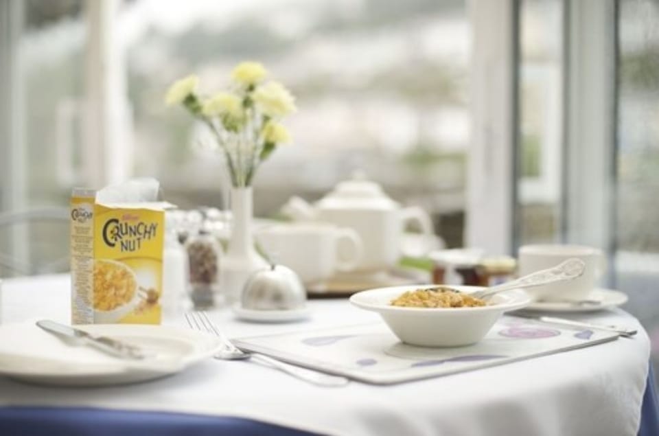 Free daily full breakfast