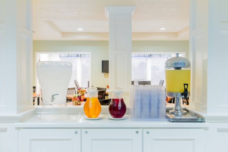 Free daily self-serve breakfast