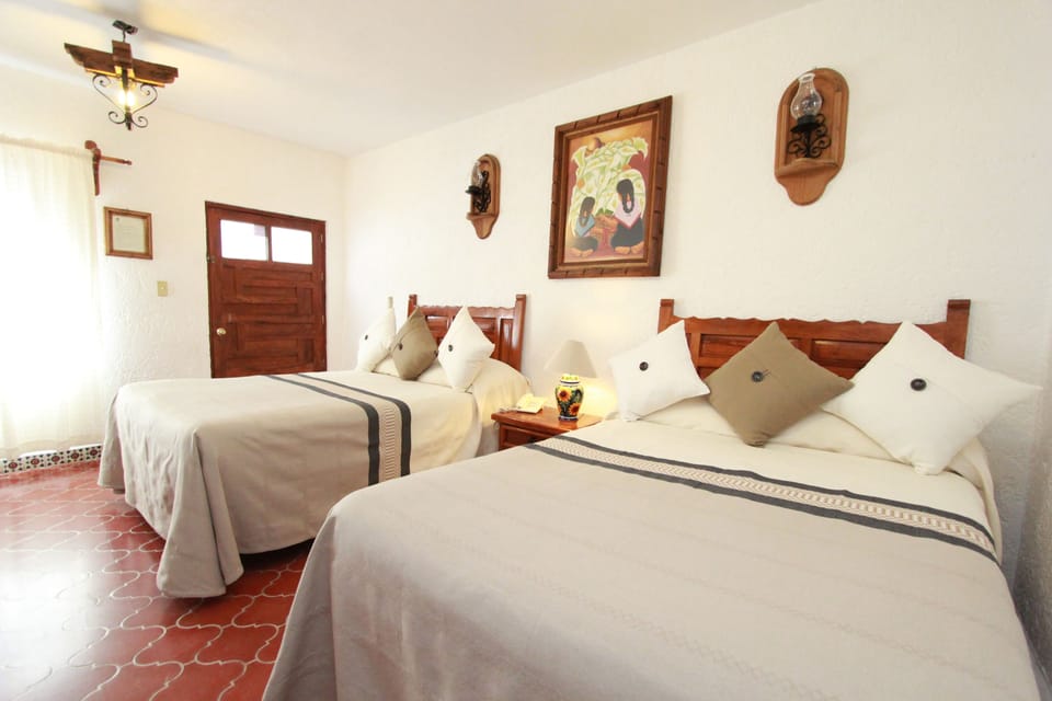 Classic Quadruple Room, 2 Double Beds | 1 bedroom, in-room safe, individually furnished, desk