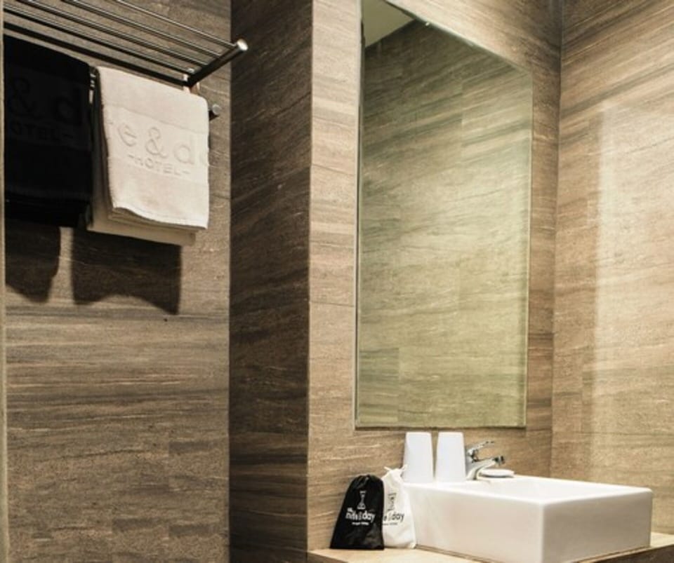 Shower, free toiletries, hair dryer, slippers