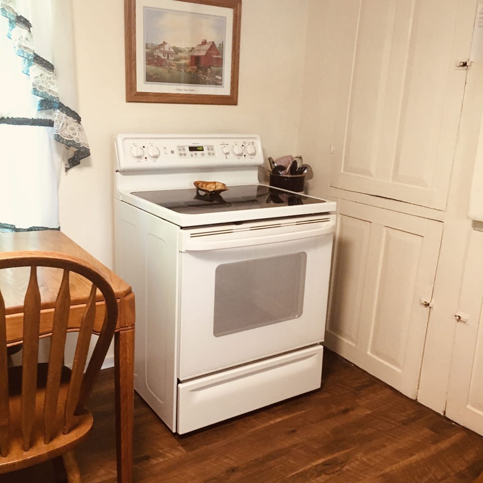 Smooth top electric range