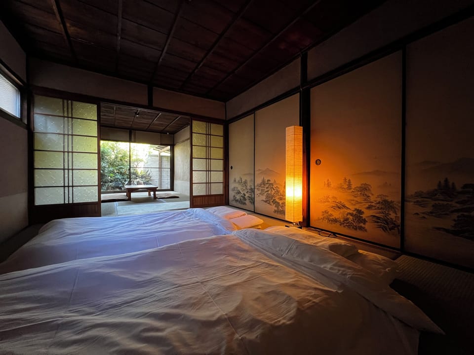 Classic House | In-room safe, WiFi (free), bed sheets