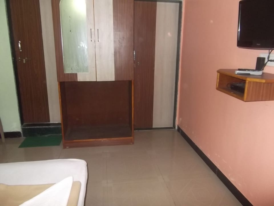 Deluxe AC Room | Living room | TV