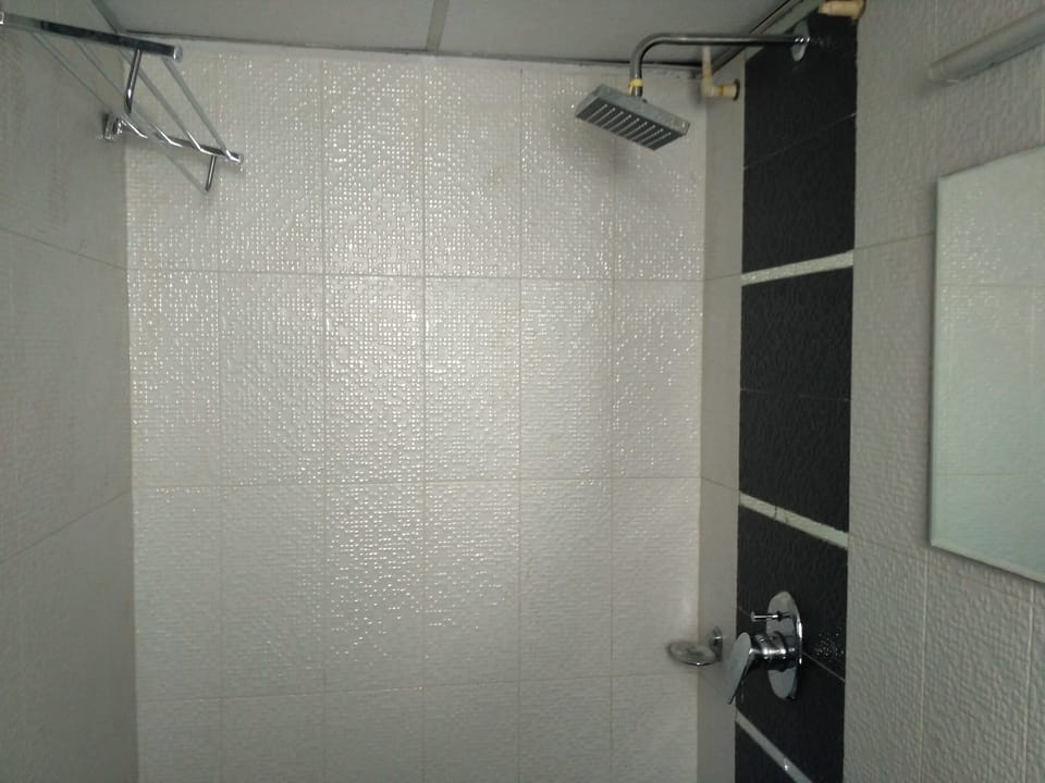 Standard Room (Airconditioned) | Bathroom shower