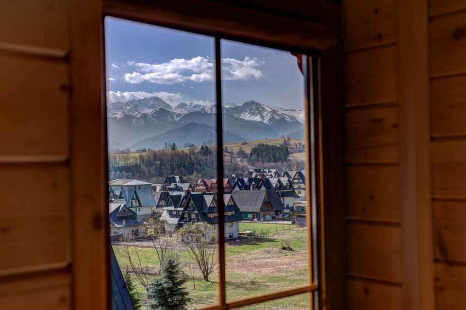 Chalet, 2 Bedrooms, Mountain View, Mountainside | View from room