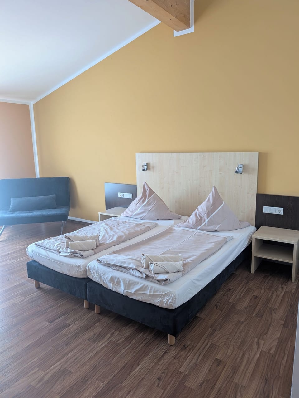Double or Twin Room | Desk, cribs/infant beds, rollaway beds, free WiFi