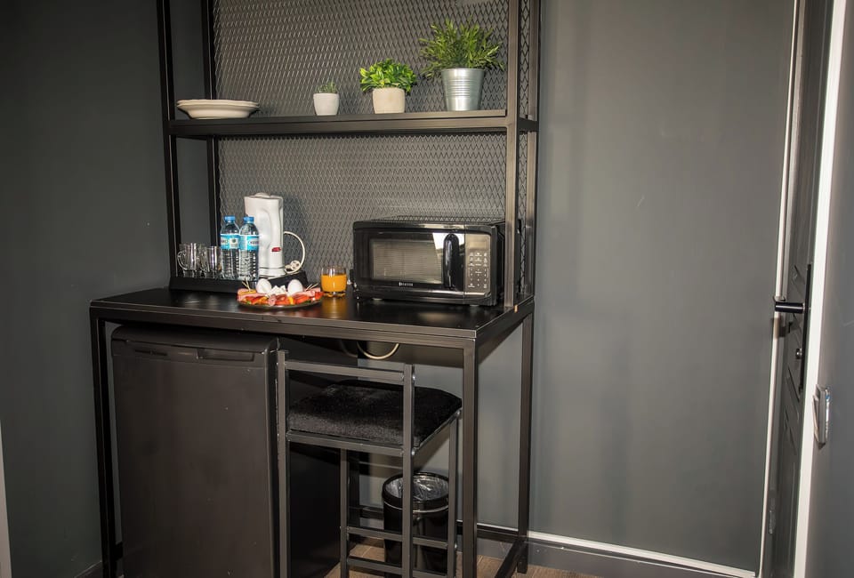 Jakuzili Oda | Iron/ironing board, free WiFi, bed sheets