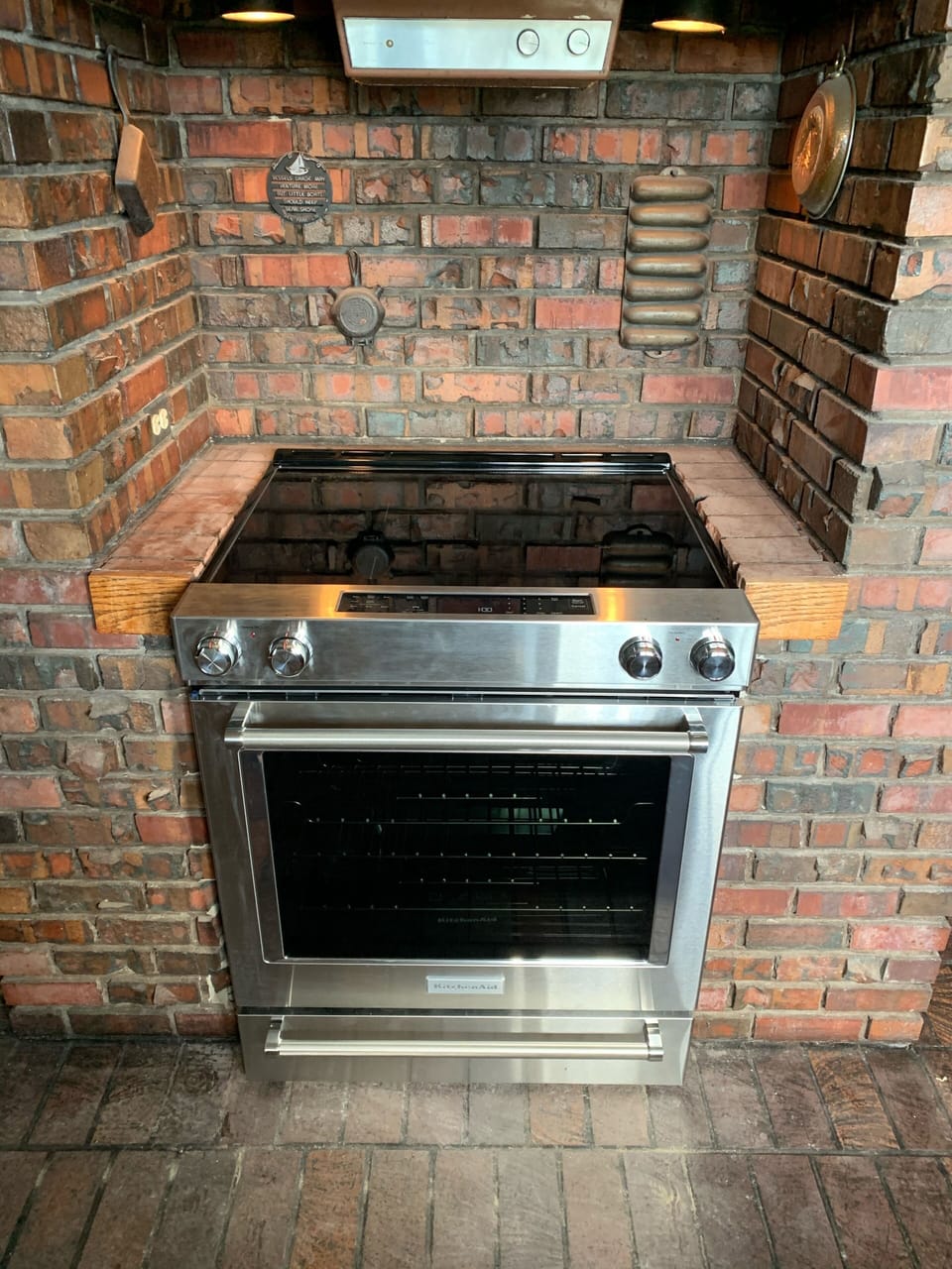 Brand new convection oven/stove