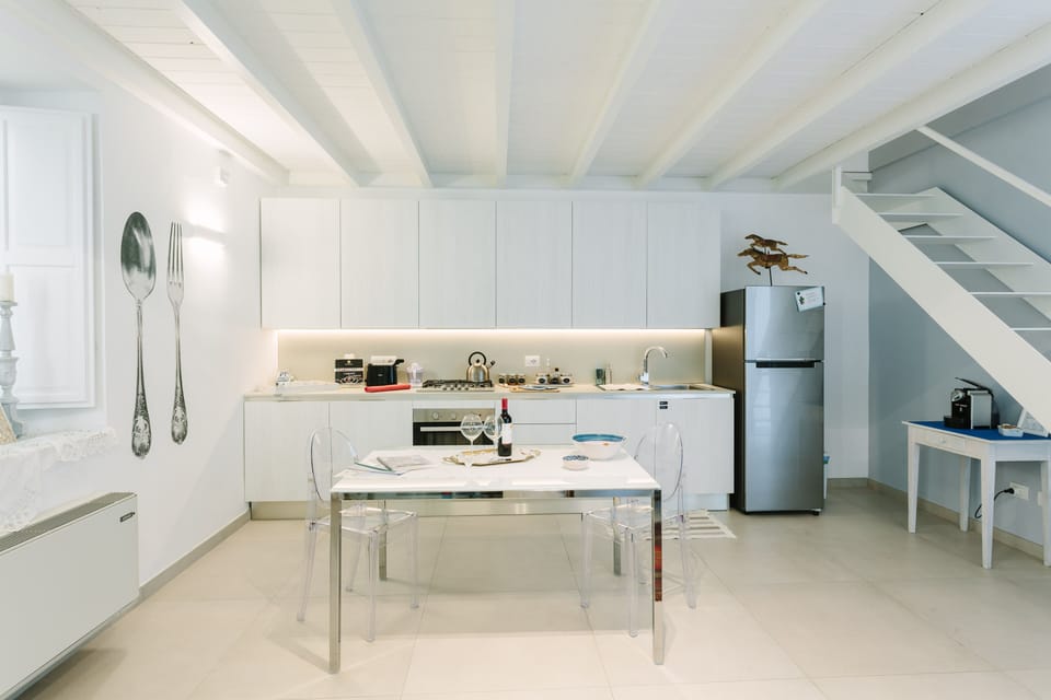 Wide and airy, this is a room you'll really want to spend time in. 