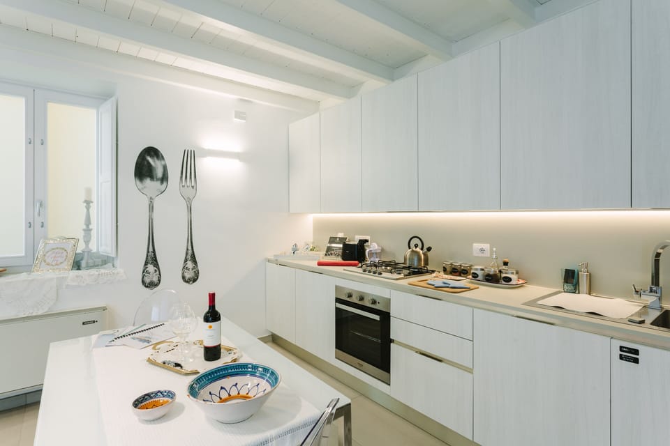 
The kitchen is modern, spacious and fully equipped for those who love cooking.