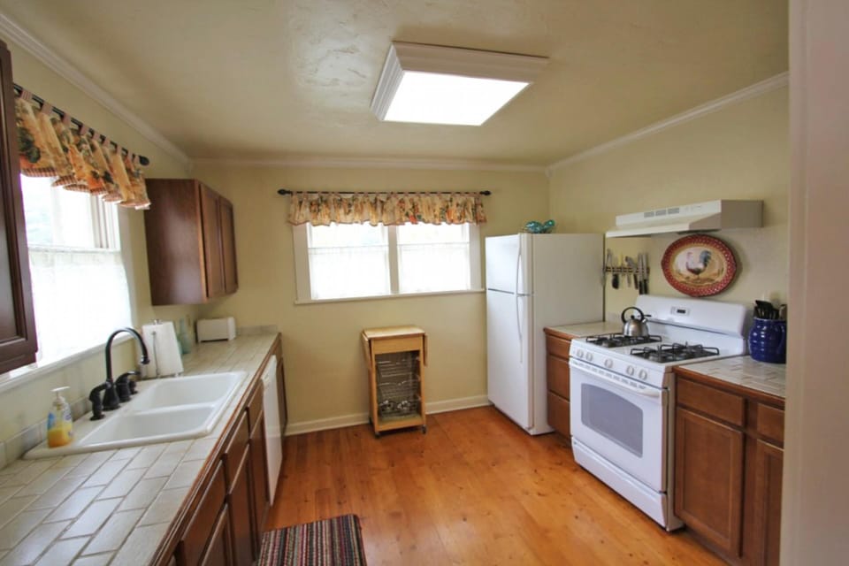 Fully stocked kitchen