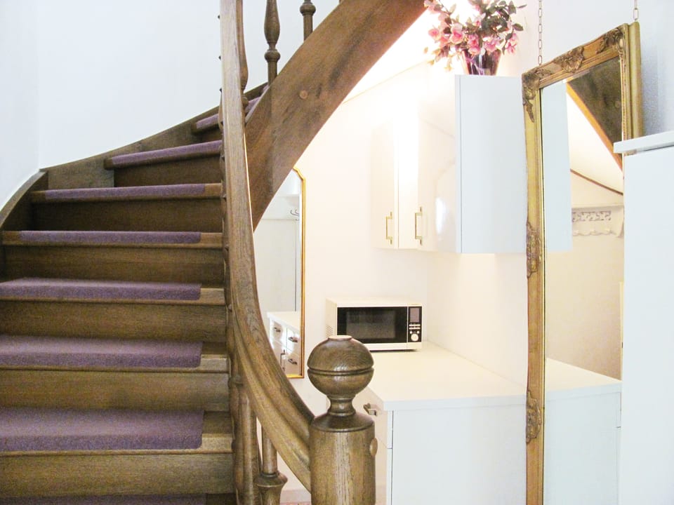 City House, Private Bathroom, Garden View (1) | Hypo-allergenic bedding, free WiFi, bed sheets